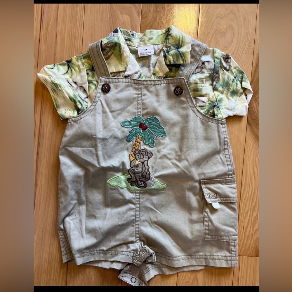 Baby boys 12 months overalls short set with shortsleeved shirt